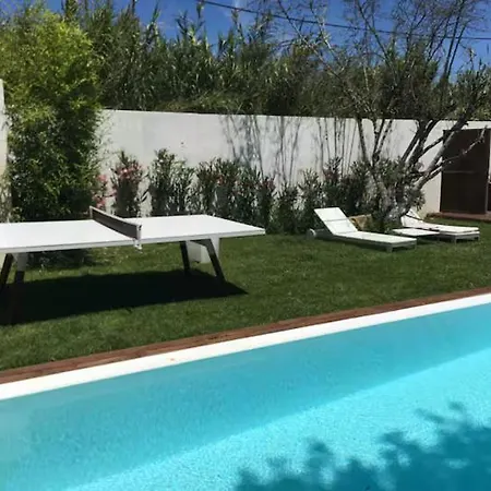 Çiftlik konaklama Casa Da Granja Natureza Paraiso Piscina Jardim Sobral de Monte Agraço